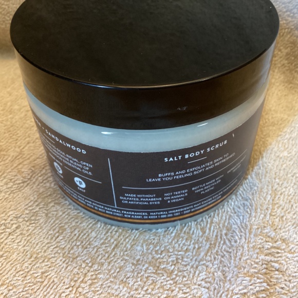 NEW BBW Open Your Mind Lavender Sandalwood Aromatherapy salt body Scrub - Picture 3 of 5